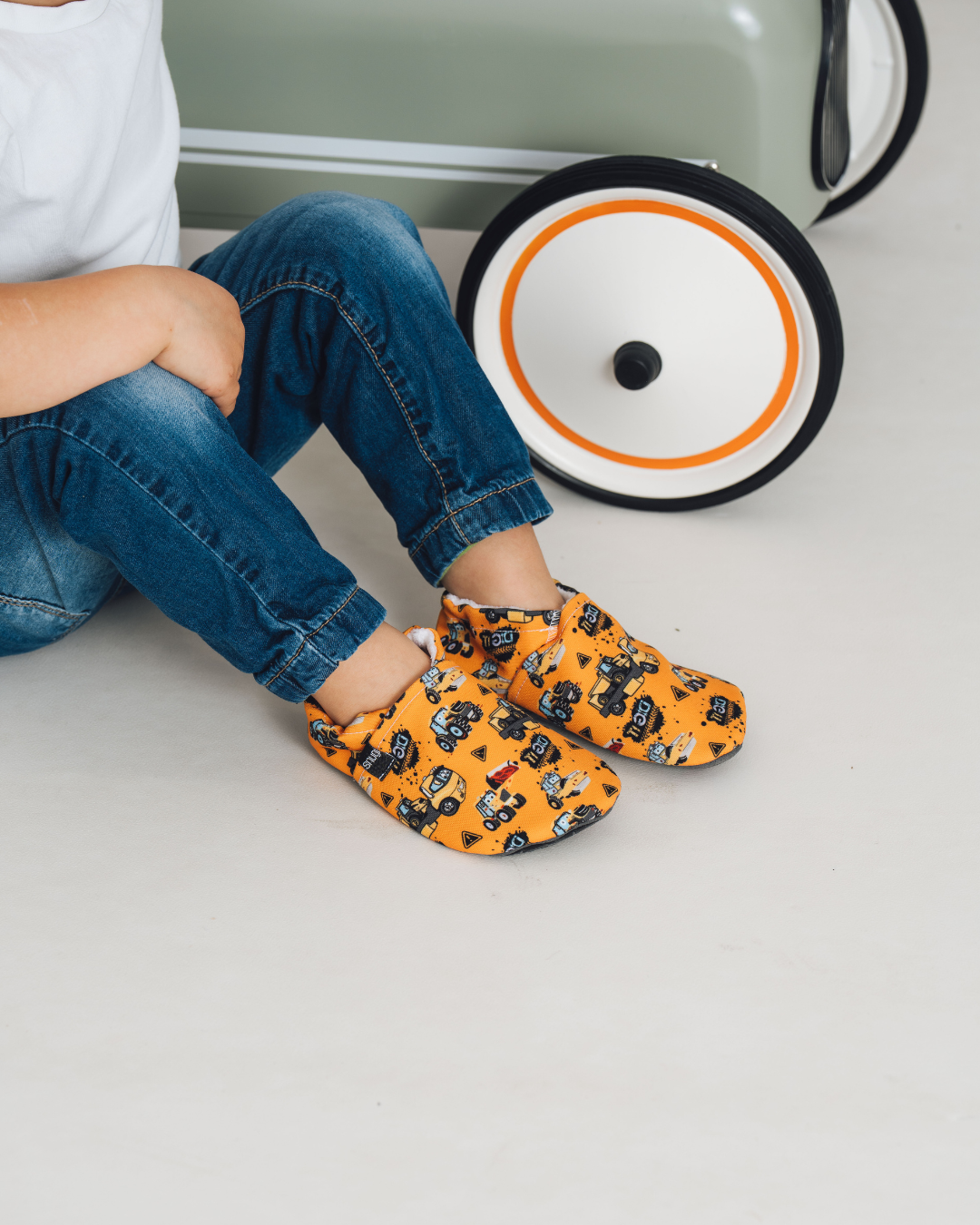 Barefoot copati Diggers