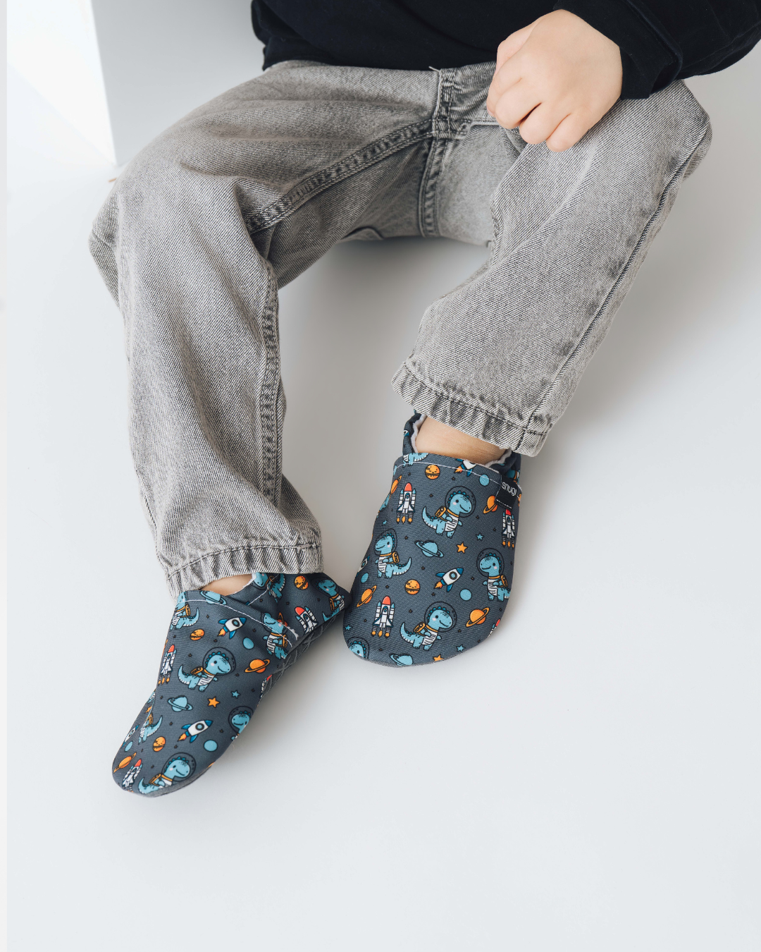 Barefoot copati Space dino
